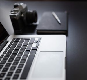 blog 300x275 - blog
