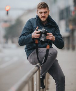 camera photographer 250x300 - camera-photographer